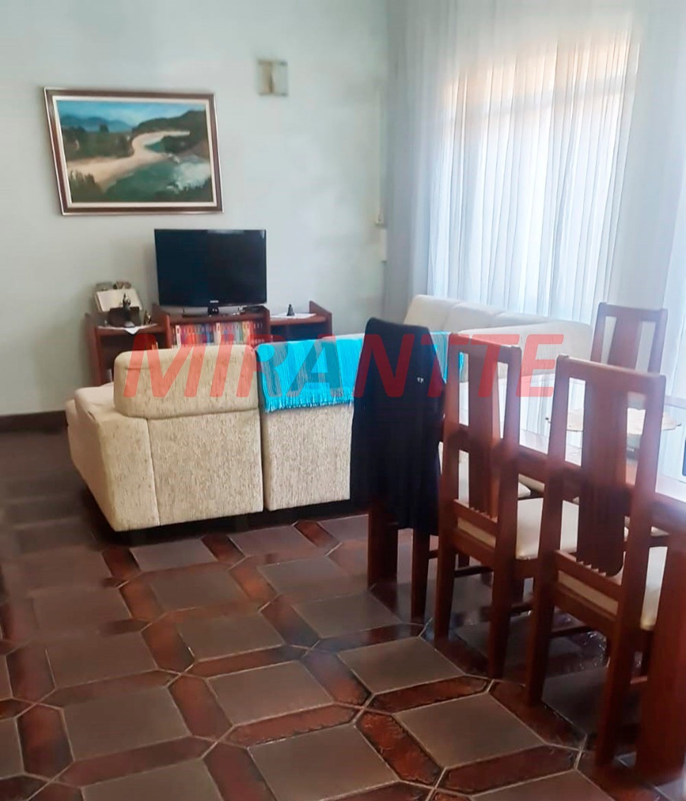 Sobrado de 293m² com 2 quartos em Casa Verde
