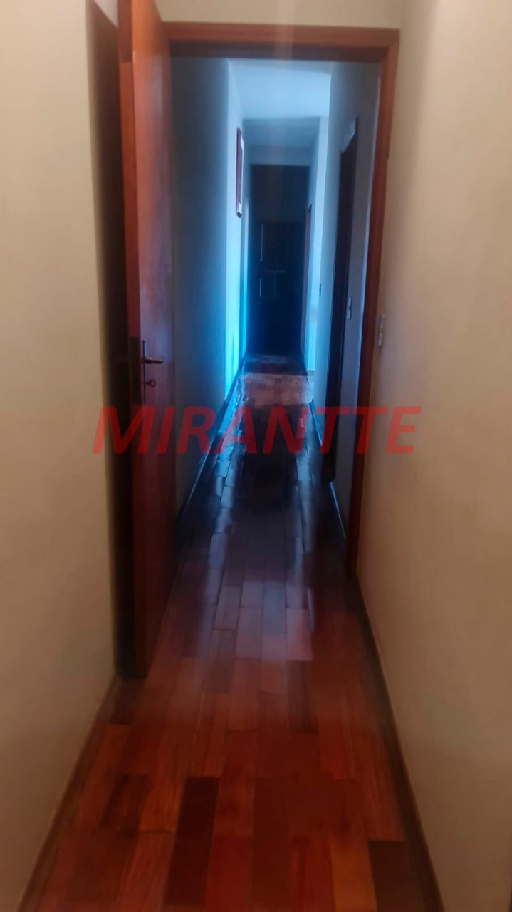 Sobrado de 293m² com 2 quartos em Casa Verde