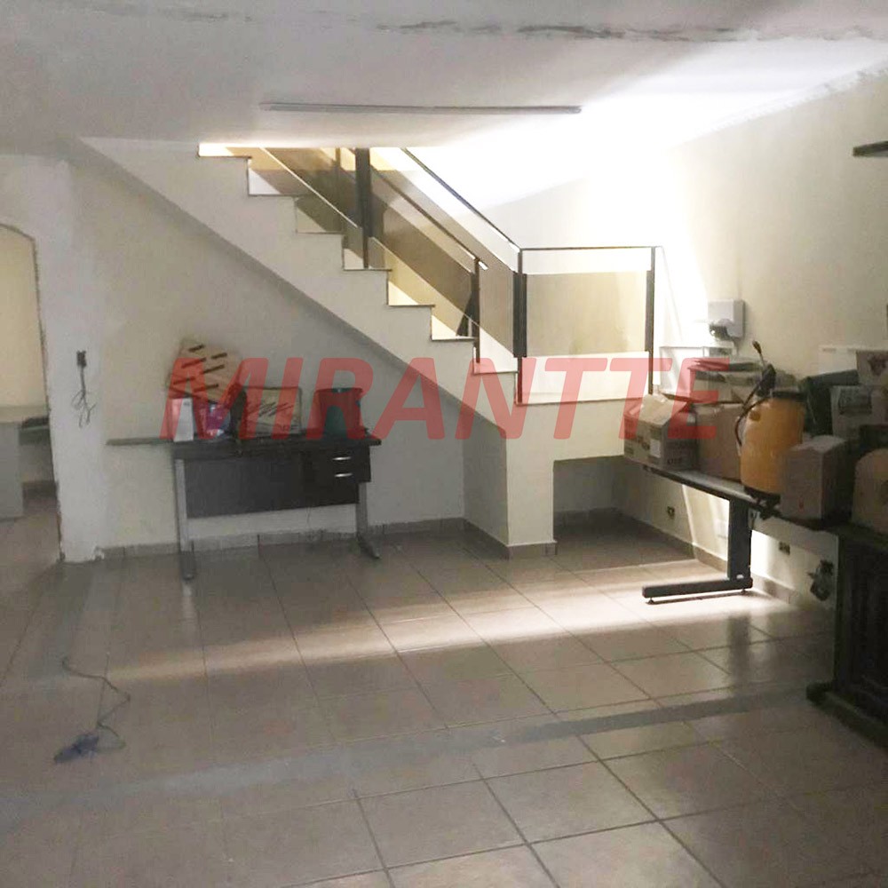 Comercial de 300m² em Santana