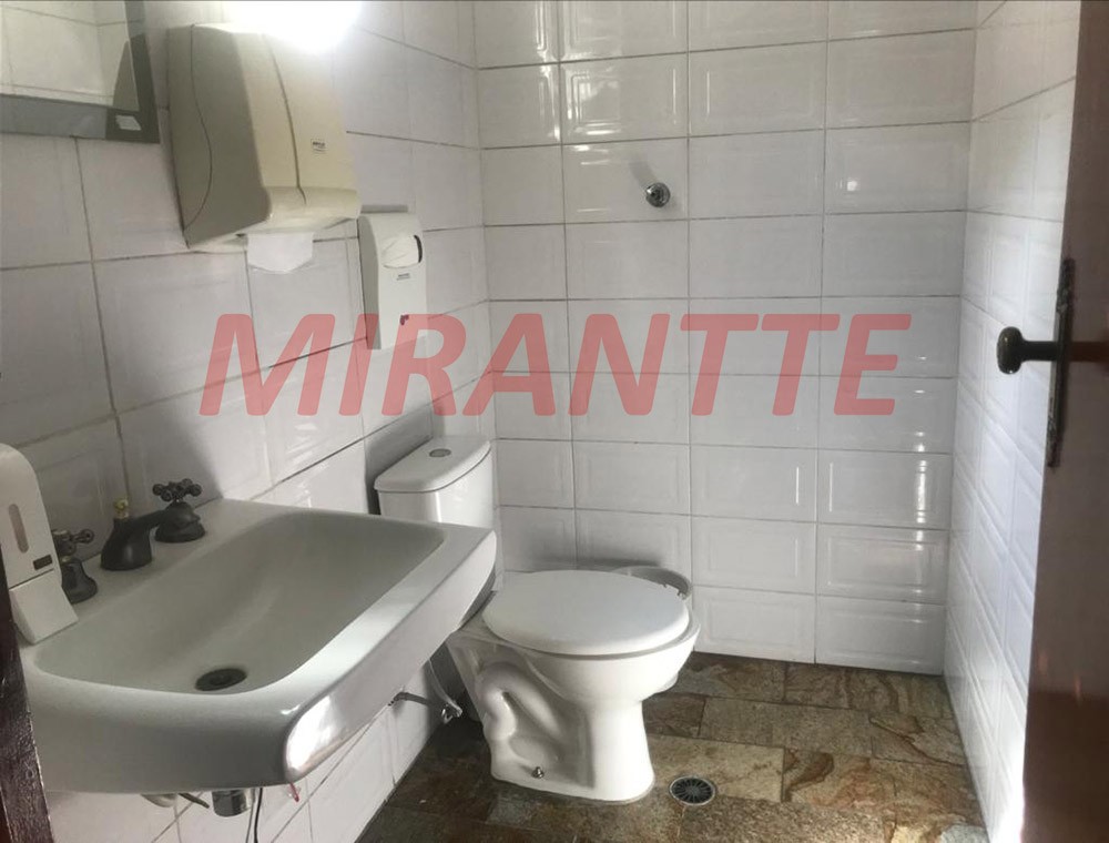 Comercial de 300m² em Santana