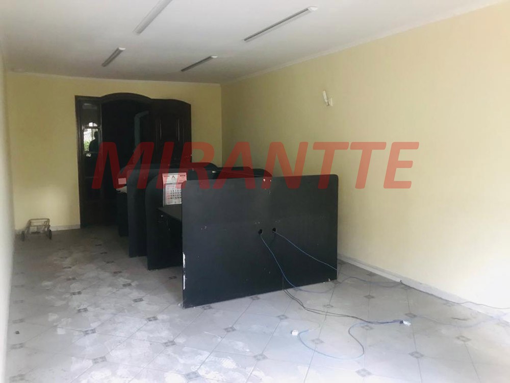 Comercial de 300m² em Santana
