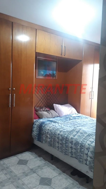 Apartamento com 3 quartos em Vila Rosália