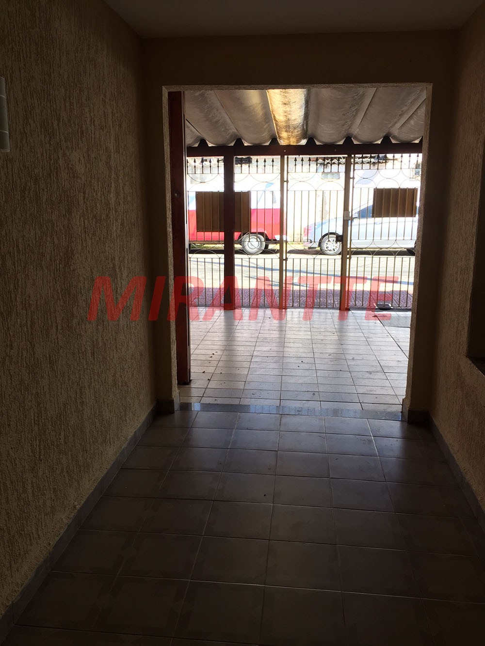 Casa terrea de 150m² com 2 quartos em Vila Galvão