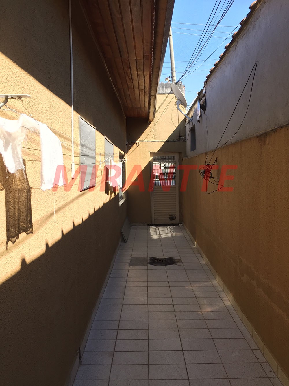 Casa terrea de 150m² com 2 quartos em Vila Galvão