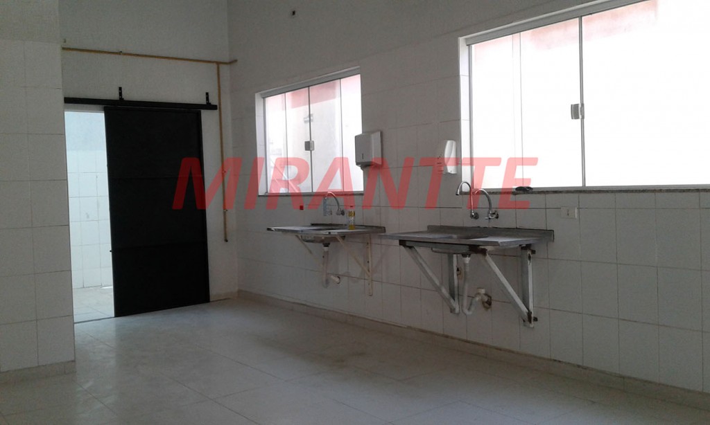 Comercial em Vila Mazzei