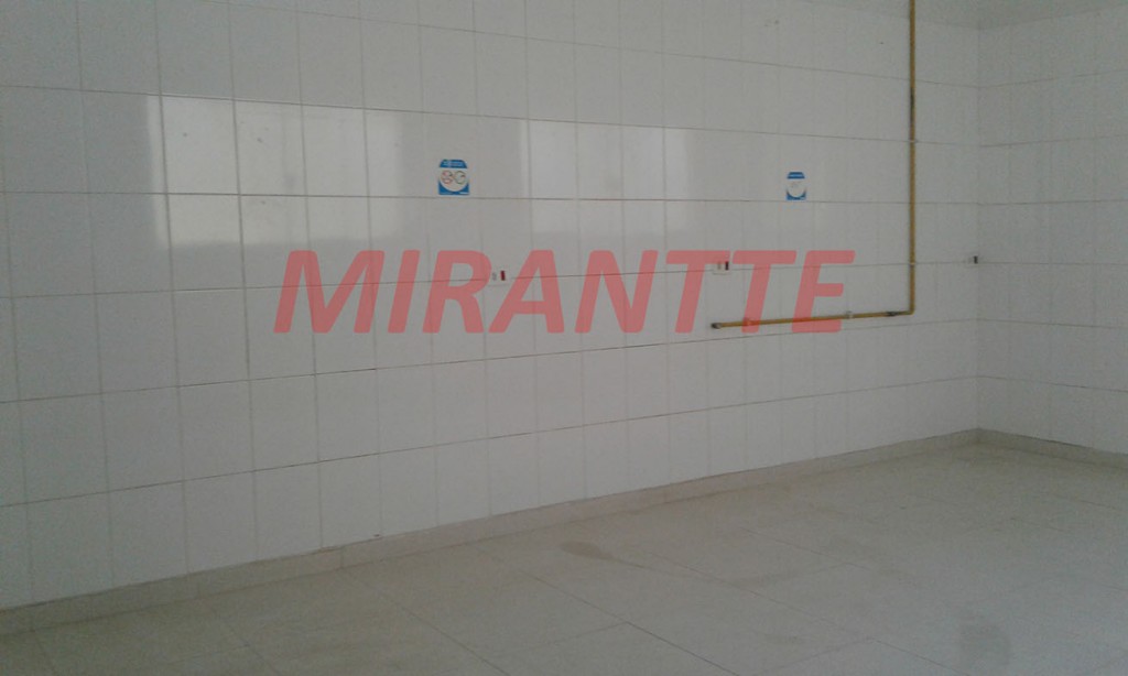 Comercial em Vila Mazzei