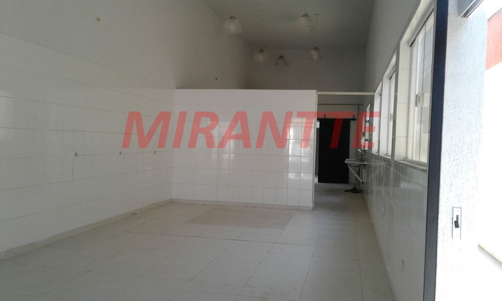 Comercial em Vila Mazzei