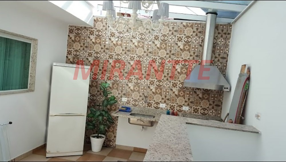 Sobrado de 380m² com 3 quartos em NÃO INFORMADO