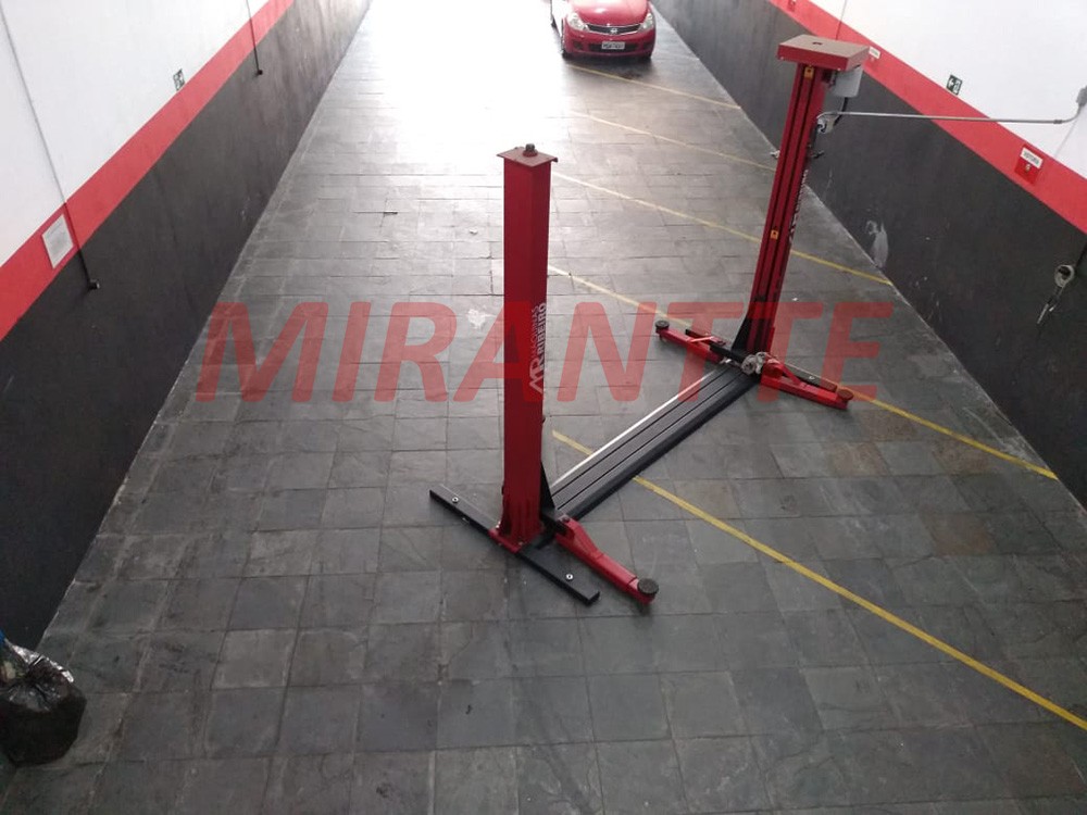 Galpao de 300m² em Casa Verde