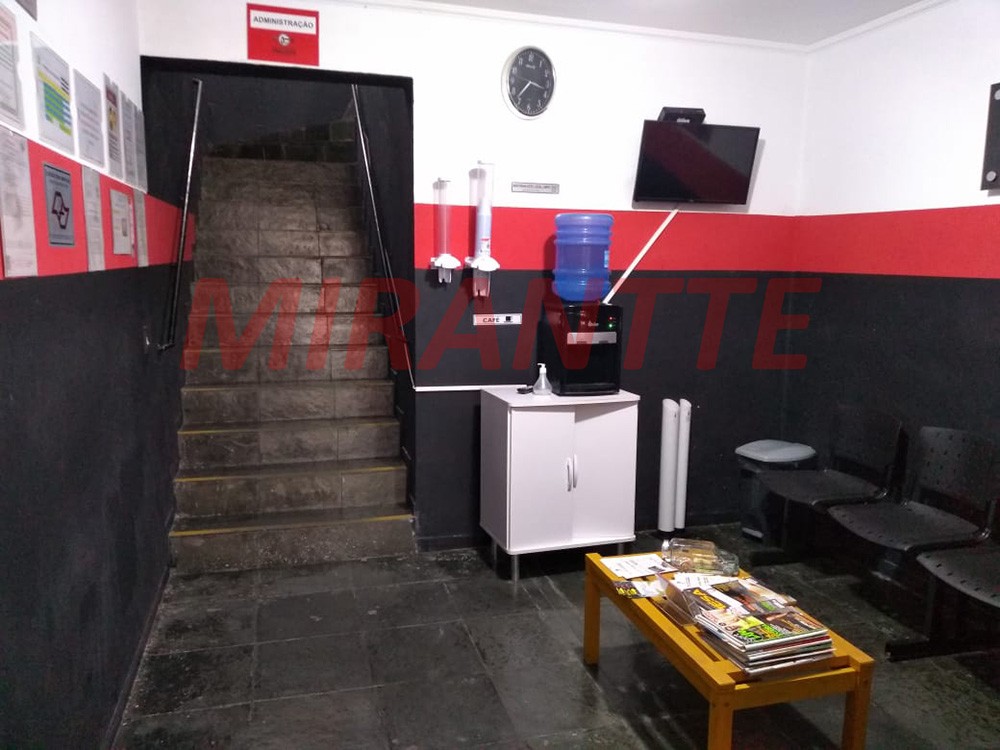 Galpao de 300m² em Casa Verde