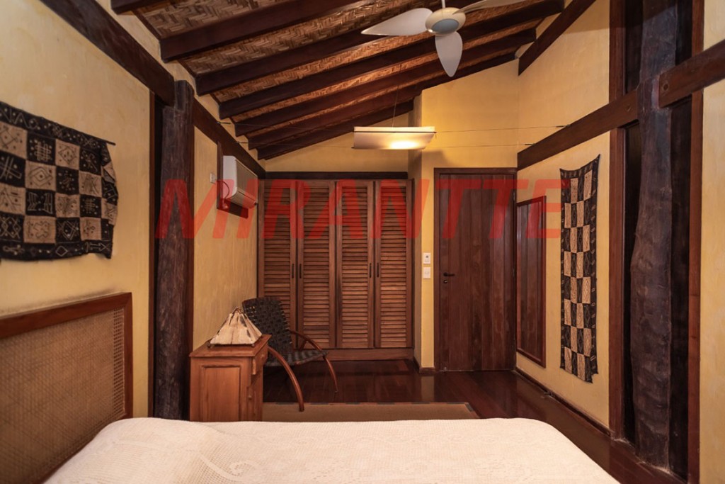 Sobrado de 310m² com 3 quartos em Maresias