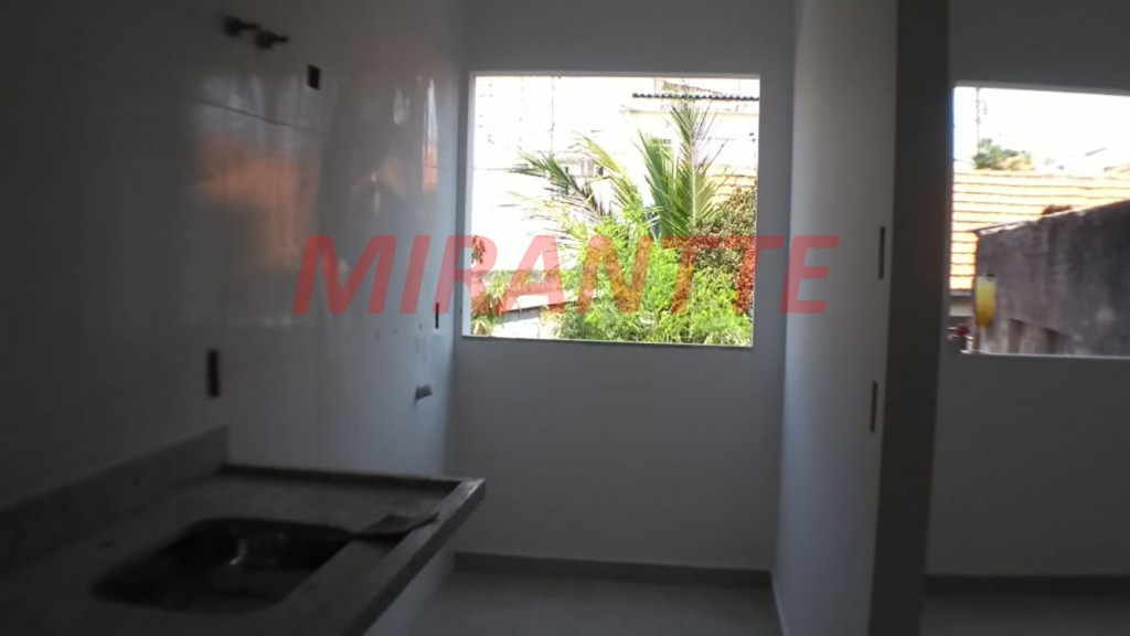 Apartamento de 38m² com 2 quartos em Parque Vitória