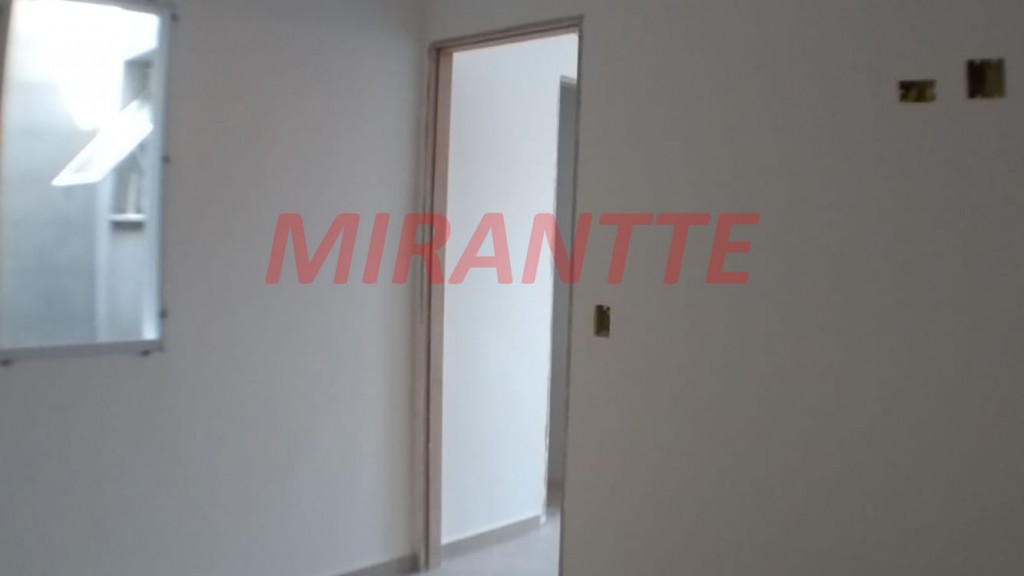 Apartamento de 38m² com 2 quartos em Parque Vitória