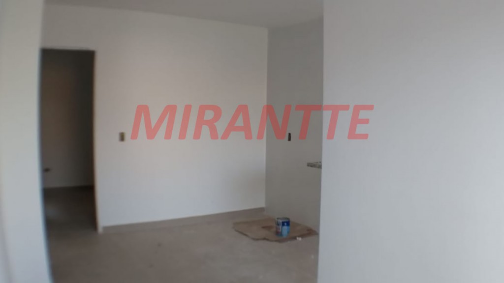 Apartamento de 30m² com 1 quarto em Parque Vitória