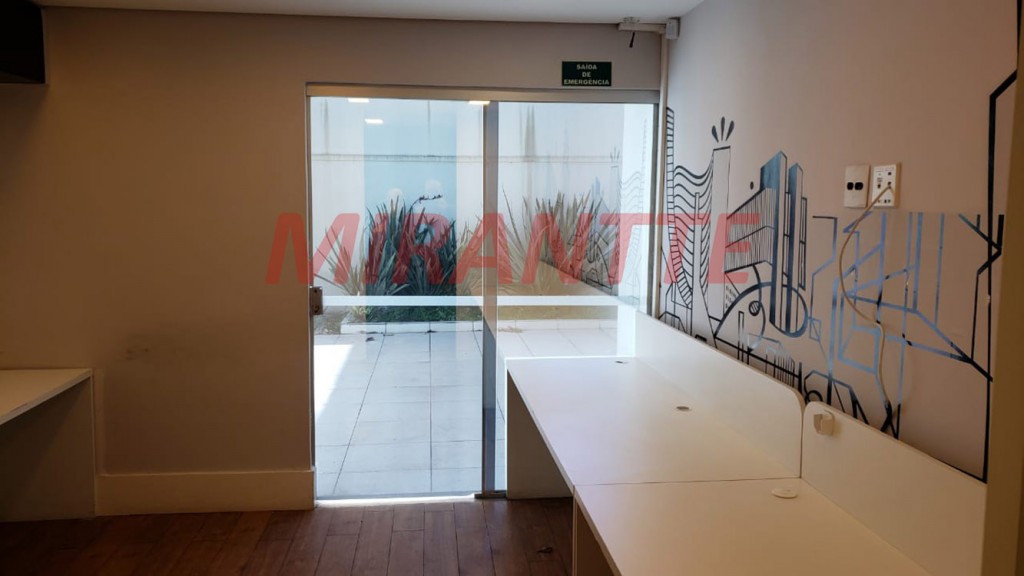 Comercial de 396m² em Pinheiros