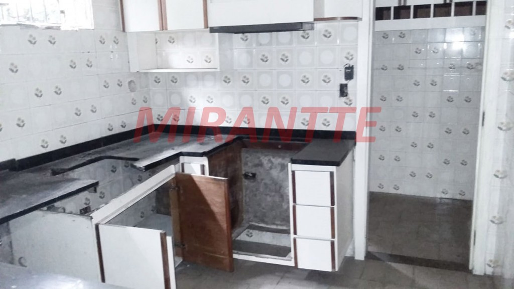 Casa terrea de 254m² com 3 quartos em Vila São Pedro