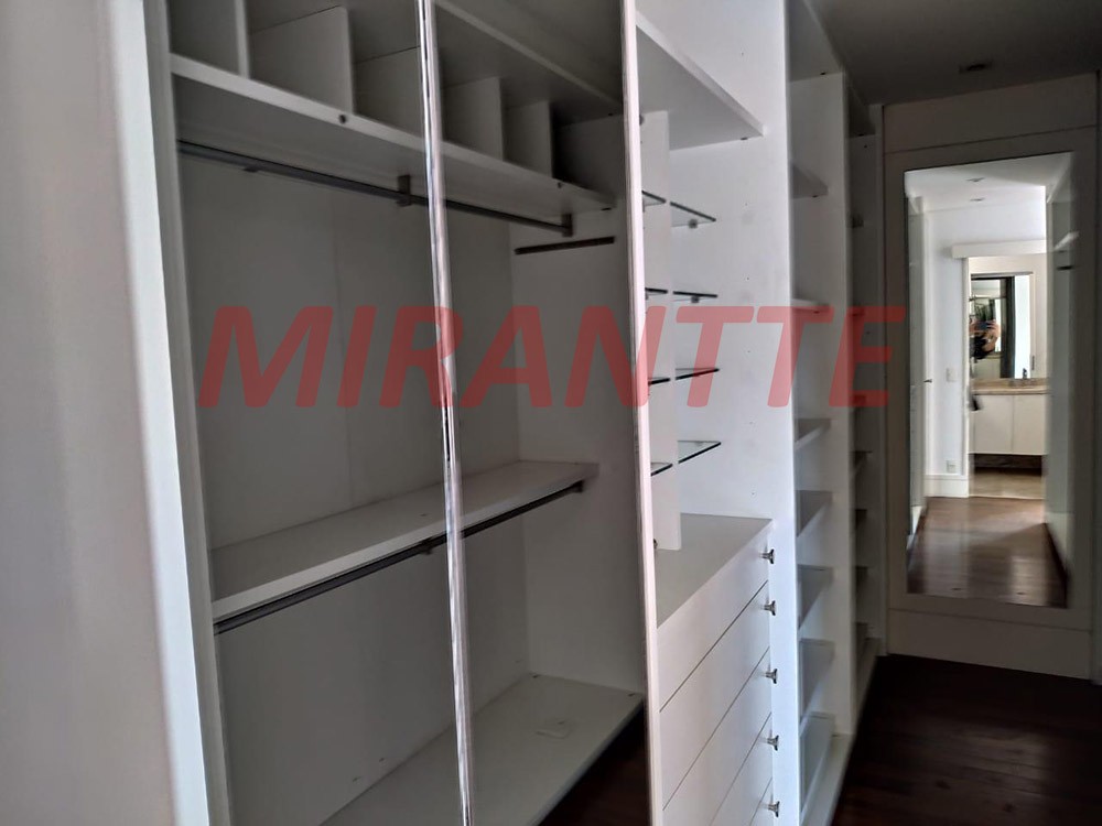 Apartamento de 240m² com 4 quartos em Brooklin