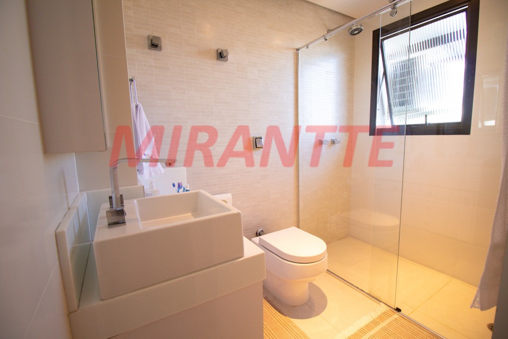 Apartamento de 220m² com 4 quartos em Santana
