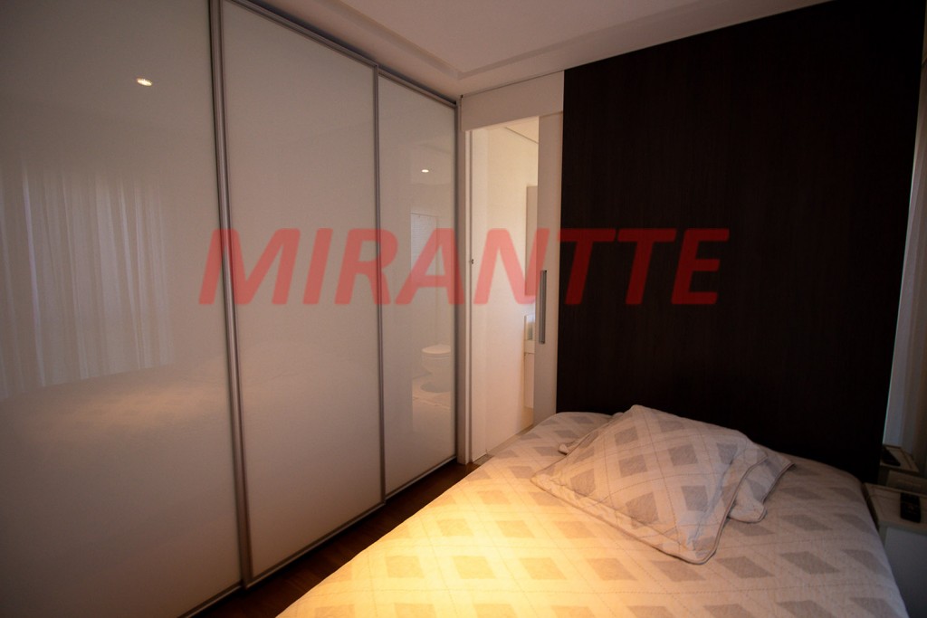 Apartamento de 220m² com 4 quartos em Santana