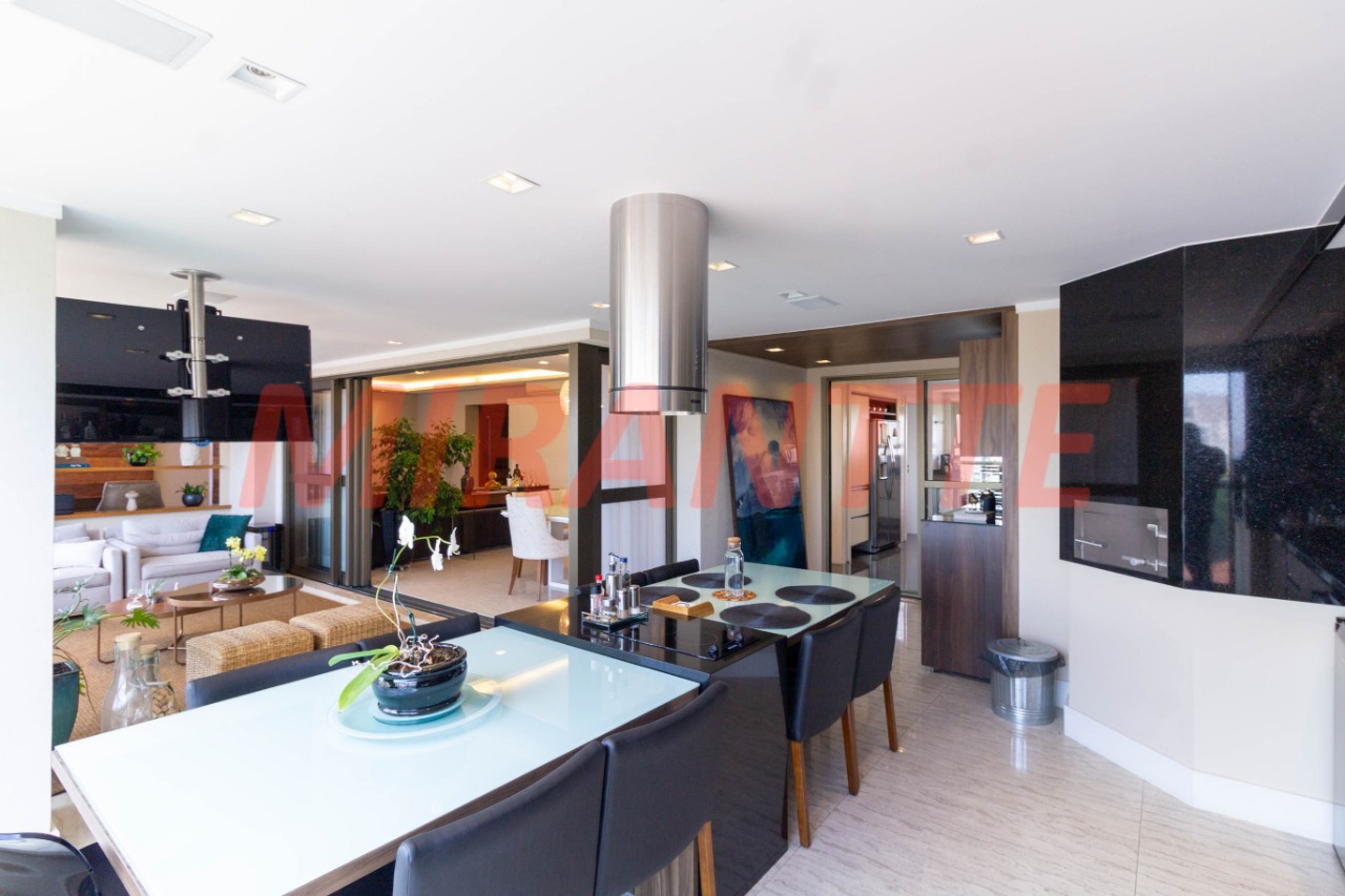Apartamento de 250m² com 3 quartos em Santana
