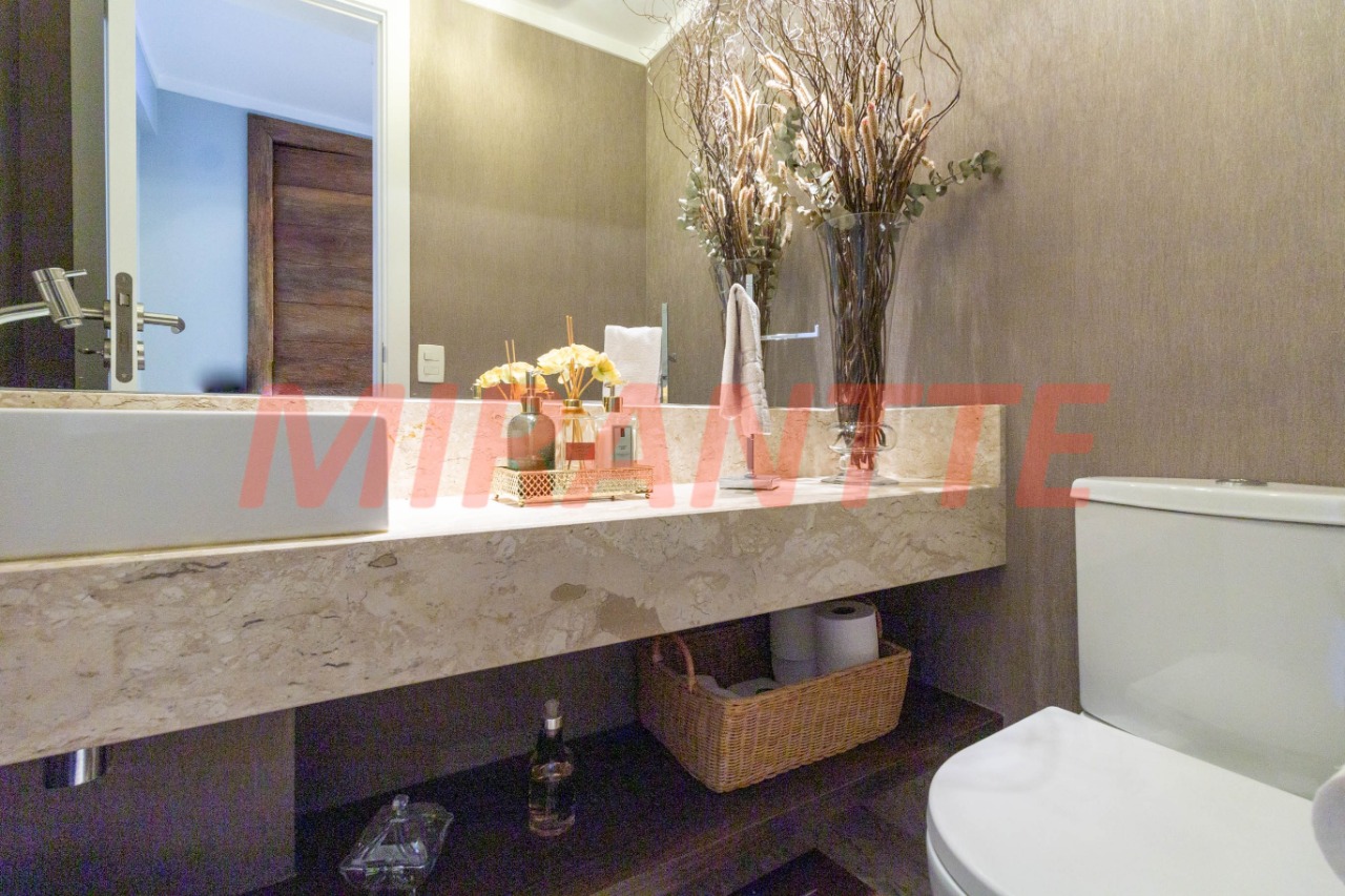 Apartamento de 250m² com 3 quartos em Santana