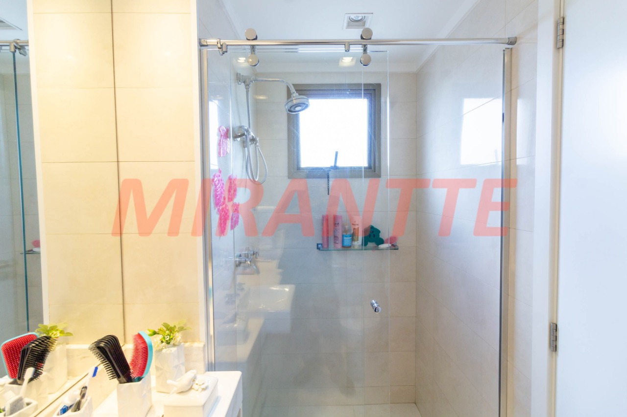 Apartamento de 250m² com 3 quartos em Santana
