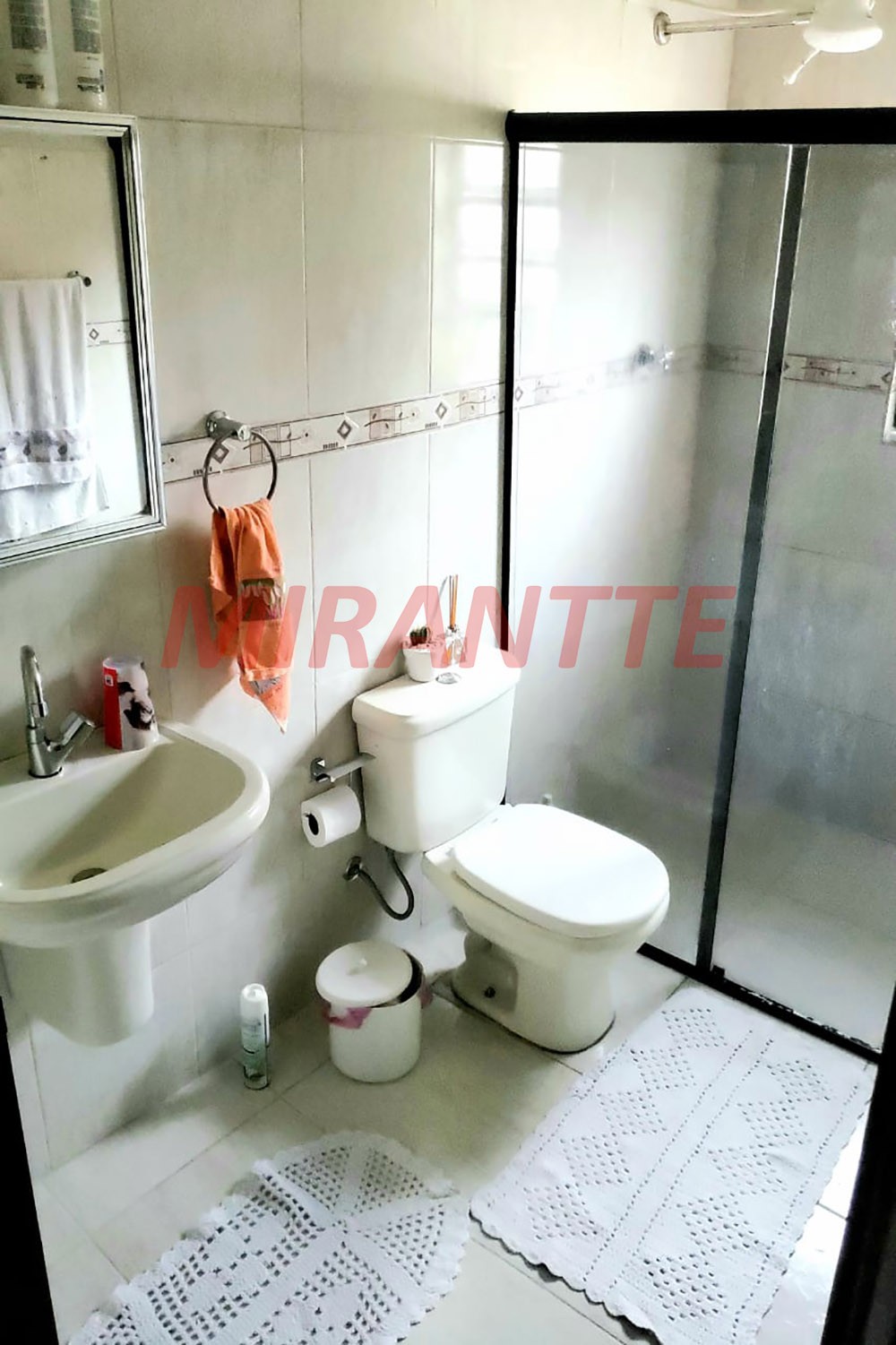 Sobrado de 278m² com 3 quartos em Penha