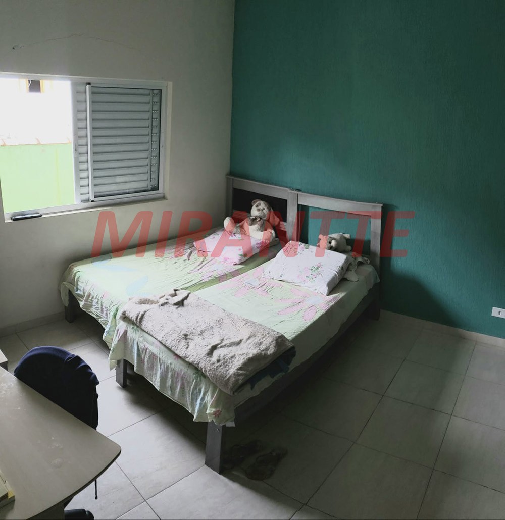 Sobrado de 278m² com 3 quartos em Penha