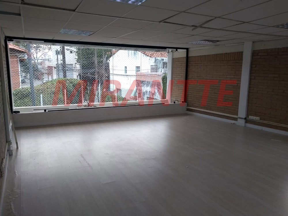 Sobrado de 210m² com 3 quartos em Aclimação