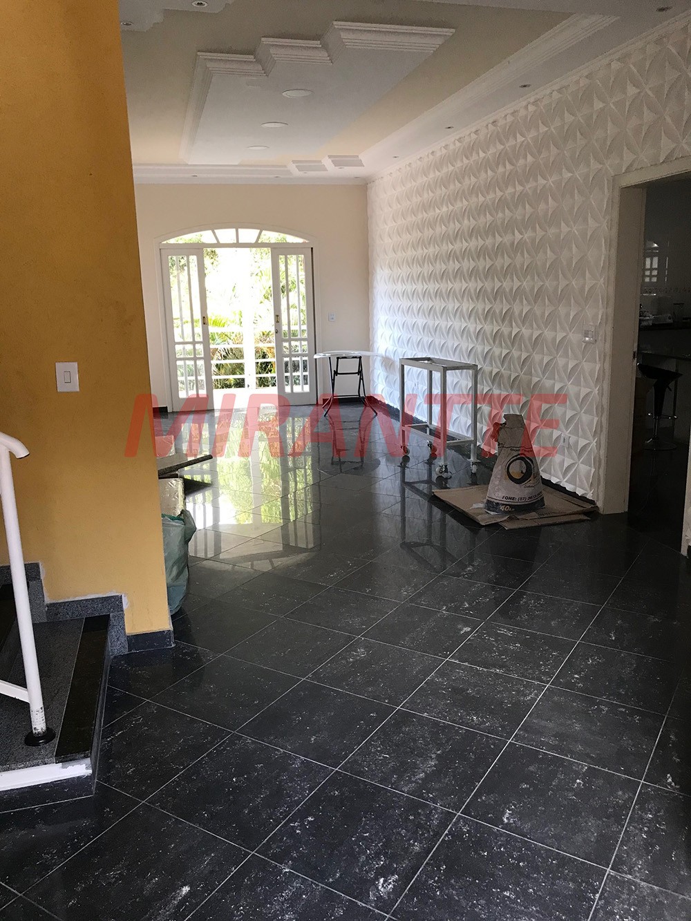 Sobrado de 500m² com 5 quartos em Serra da Cantareira