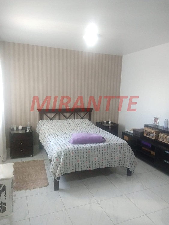 Apartamento de 140m² com 3 quartos em Jardim Claudia