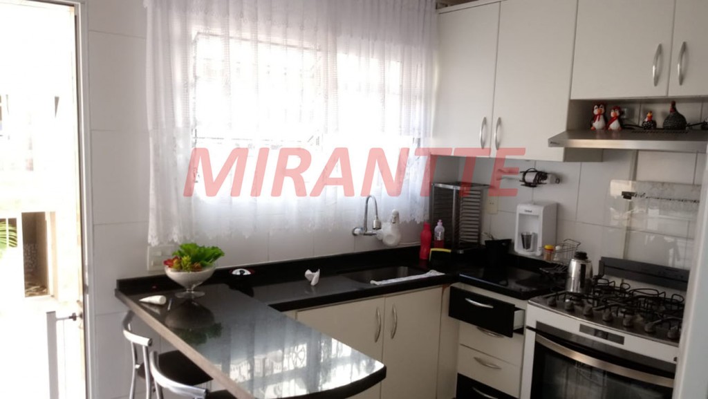 Sobrado de 85m² com 2 quartos em Vila Nova Cachoeirinha
