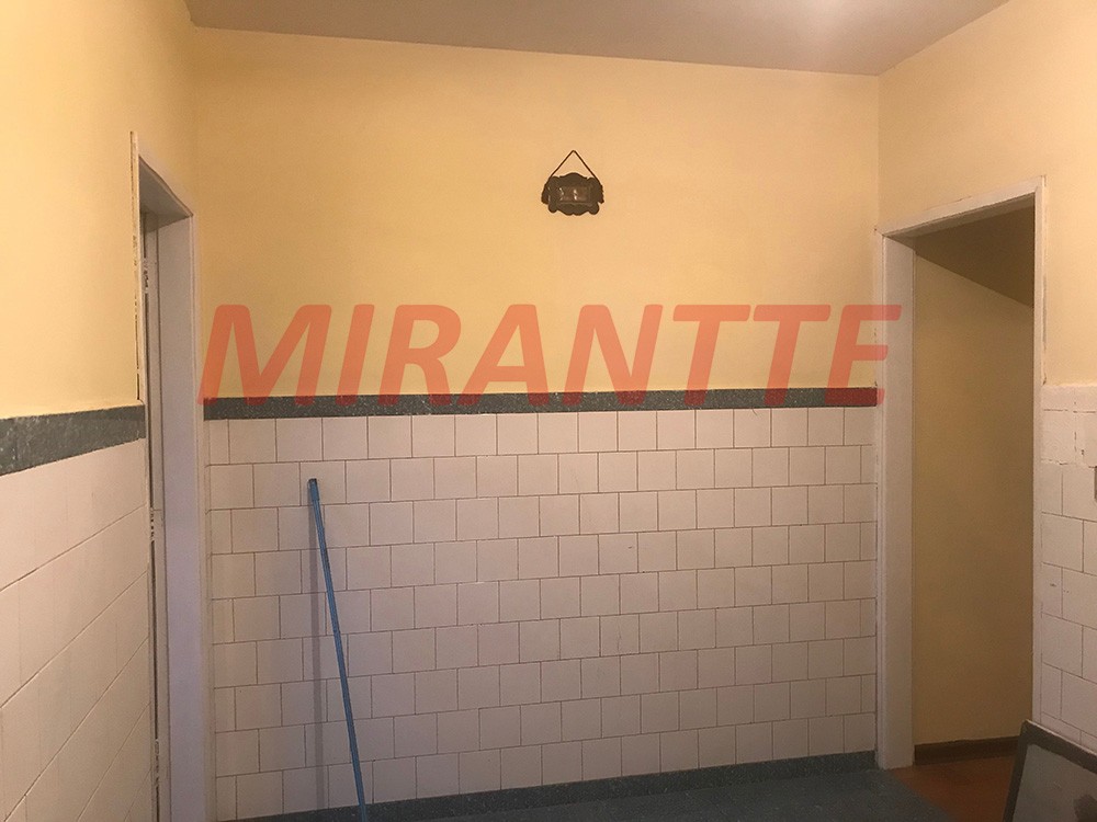 Sobrado de 160m² com 4 quartos em Tremembe