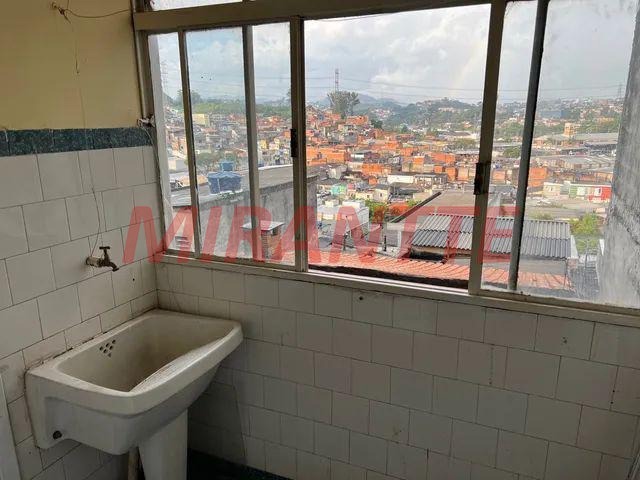 Sobrado de 160m² com 4 quartos em Tremembe