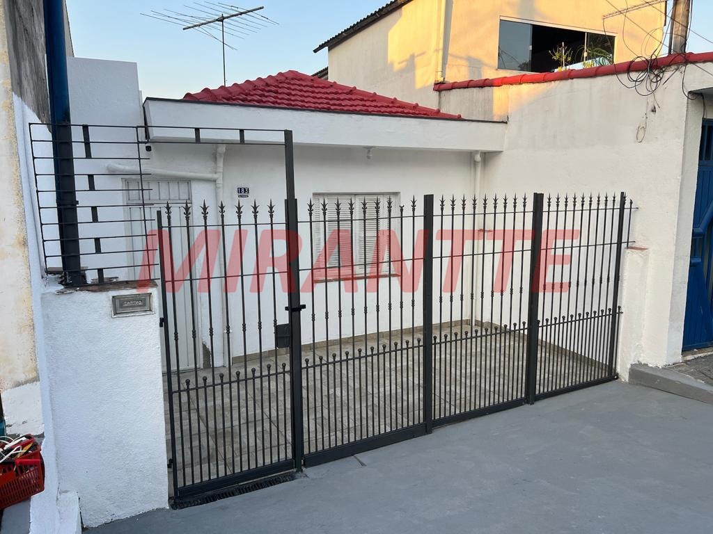 Sobrado de 160m² com 4 quartos em Tremembe