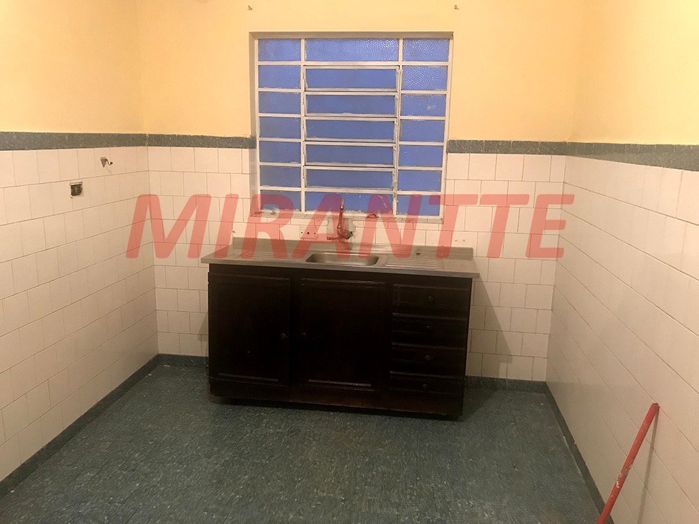 Sobrado de 160m² com 4 quartos em Tremembe