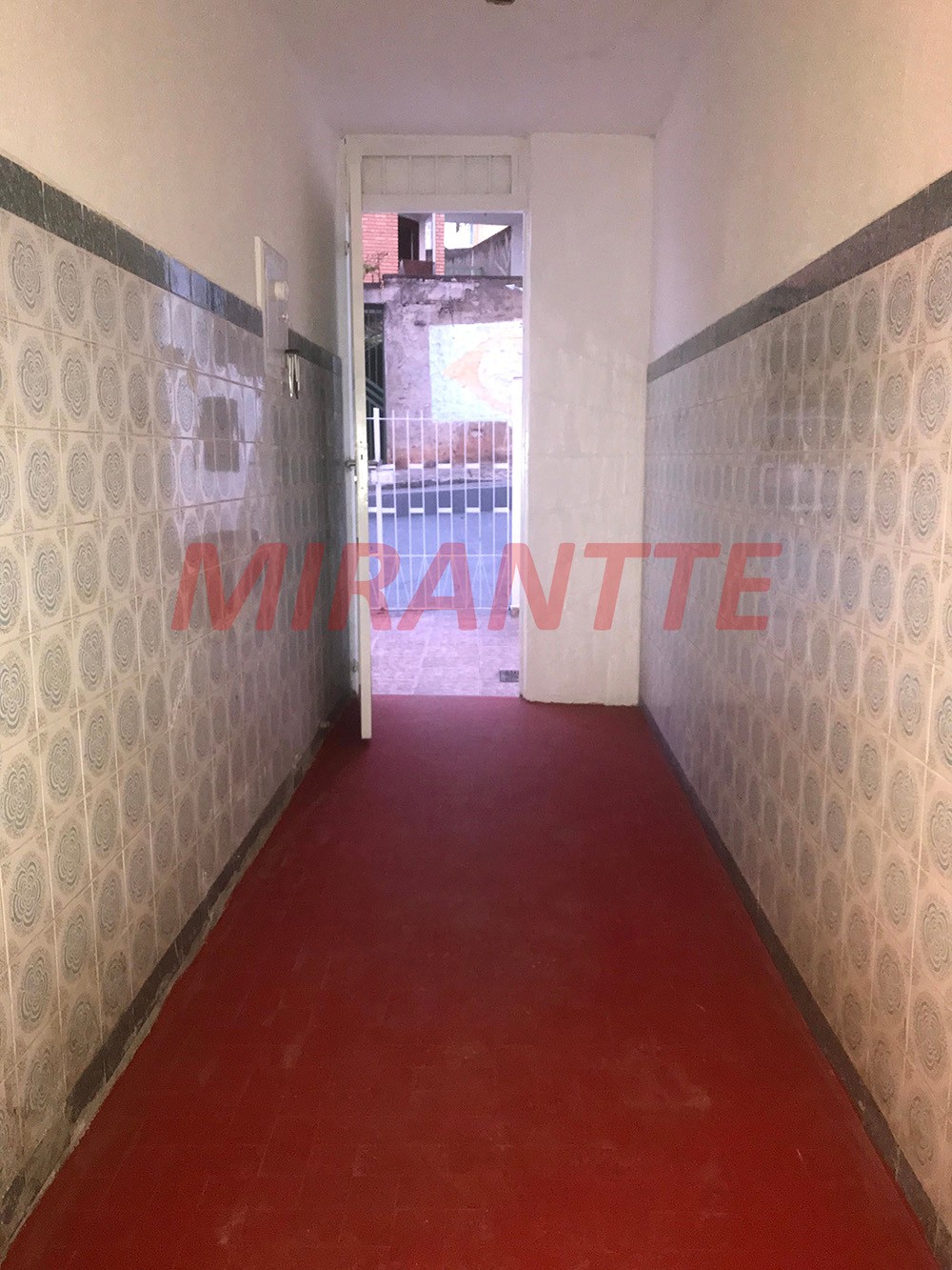 Sobrado de 160m² com 4 quartos em Tremembe