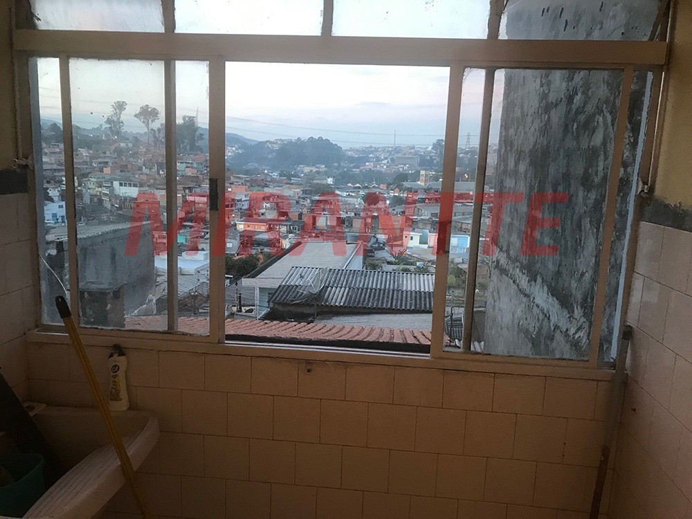 Sobrado de 160m² com 4 quartos em Tremembe
