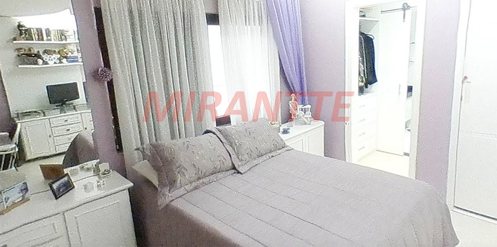 Sobrado de 580m² com 5 quartos em Jardim São Bento