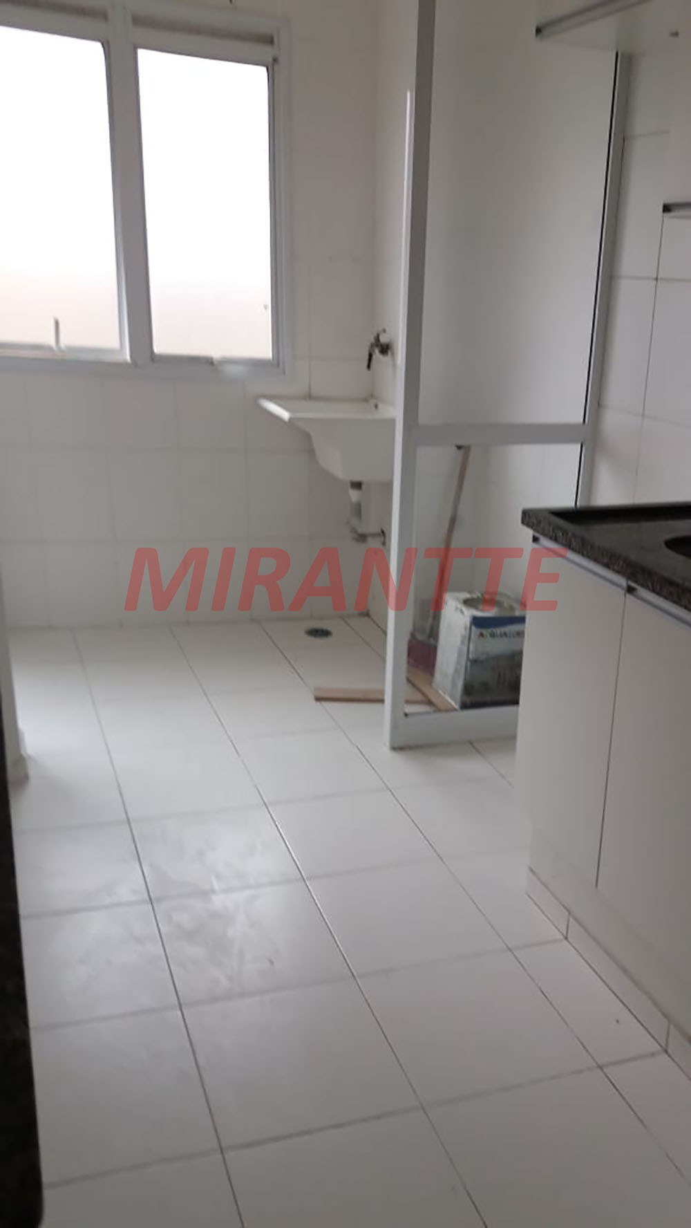 Apartamento de 62m² com 2 quartos em Vila Galvão