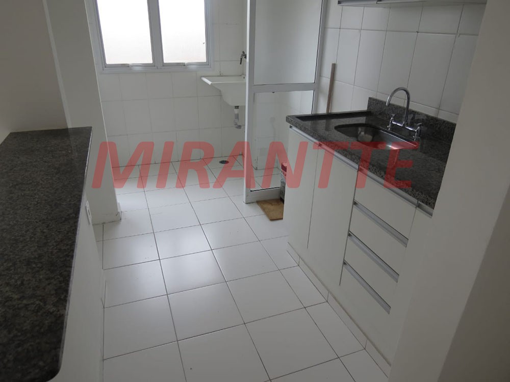 Apartamento de 62m² com 2 quartos em Vila Galvão