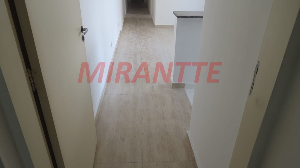 Apartamento de 62m² com 2 quartos em Vila Galvão