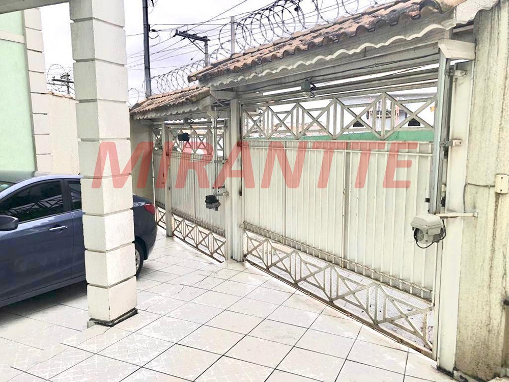 Sobrado com 3 quartos em Itaquera
