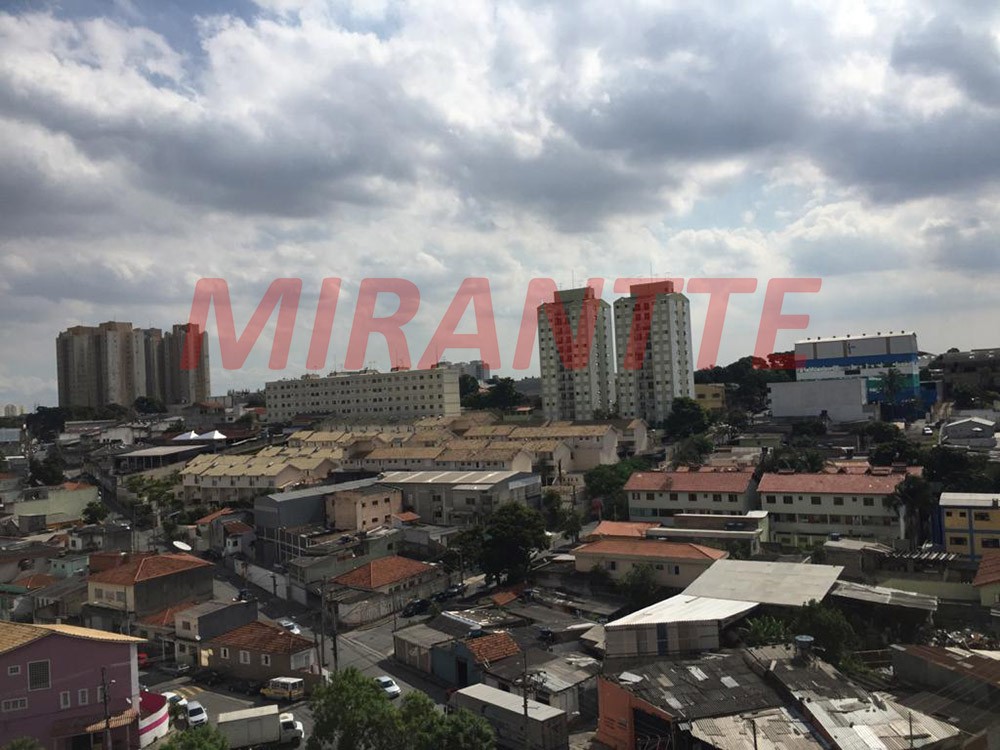 Apartamento de 60m² com 2 quartos em Vila Leonor