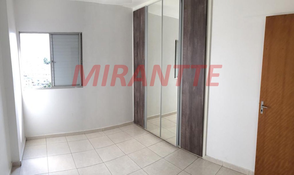 Apartamento de 60m² com 2 quartos em Vila Leonor