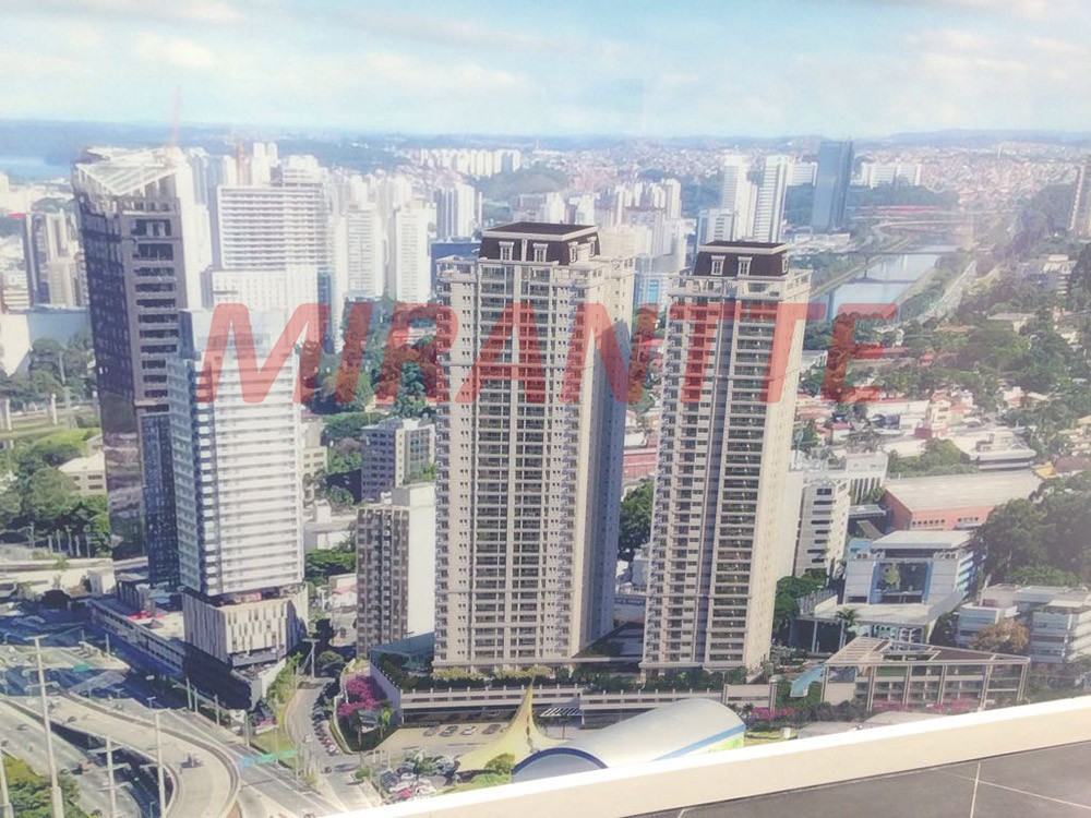 Apartamento de 252m² com 4 quartos em Morumbi