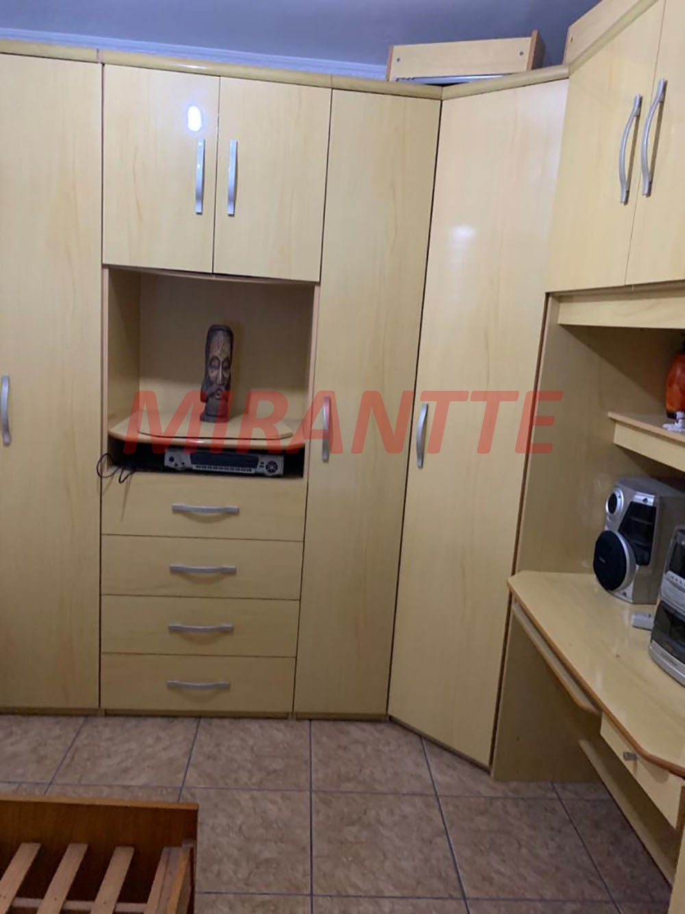 Sobrado de 211m² com 3 quartos em Vila Mazzei
