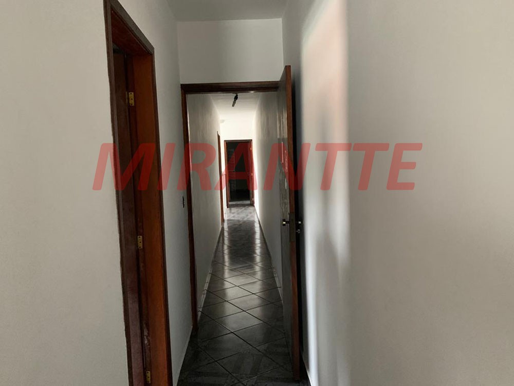 Sobrado de 211m² com 3 quartos em Vila Mazzei