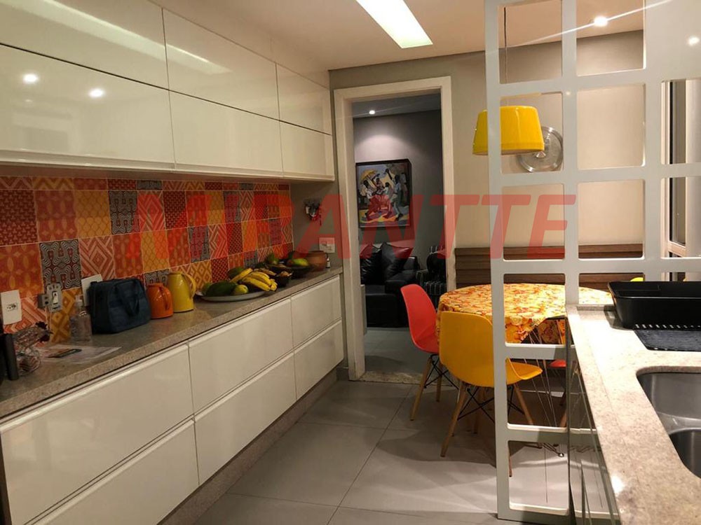 Apartamento de 223m² com 4 quartos em Morumbi