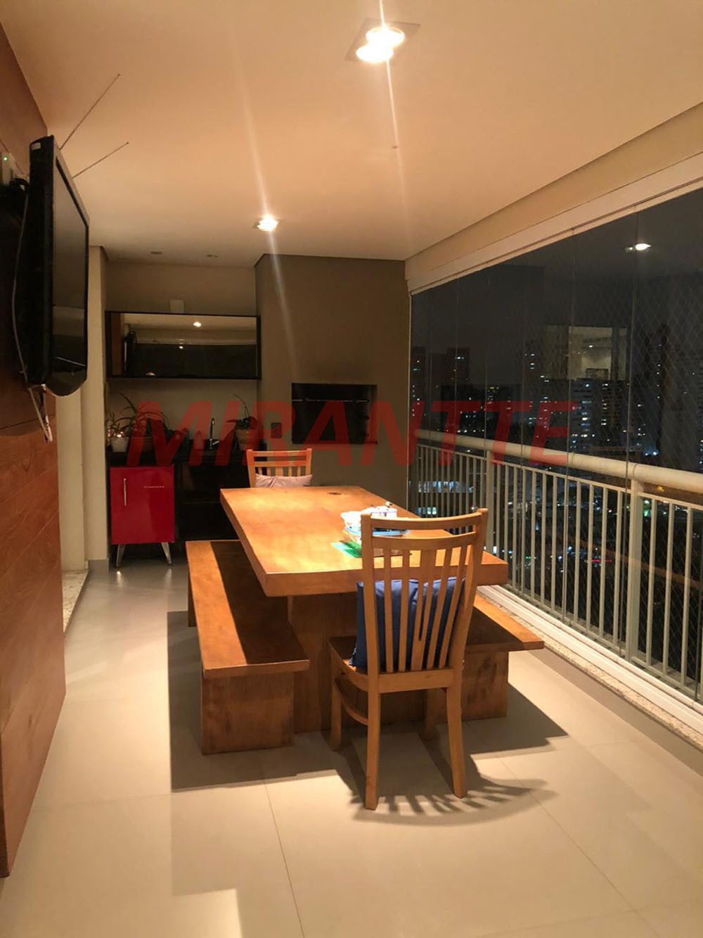 Apartamento de 223m² com 4 quartos em Morumbi